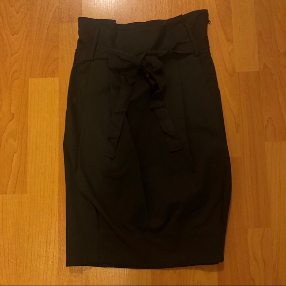 Wilfred skirt - Picture 2 of 6